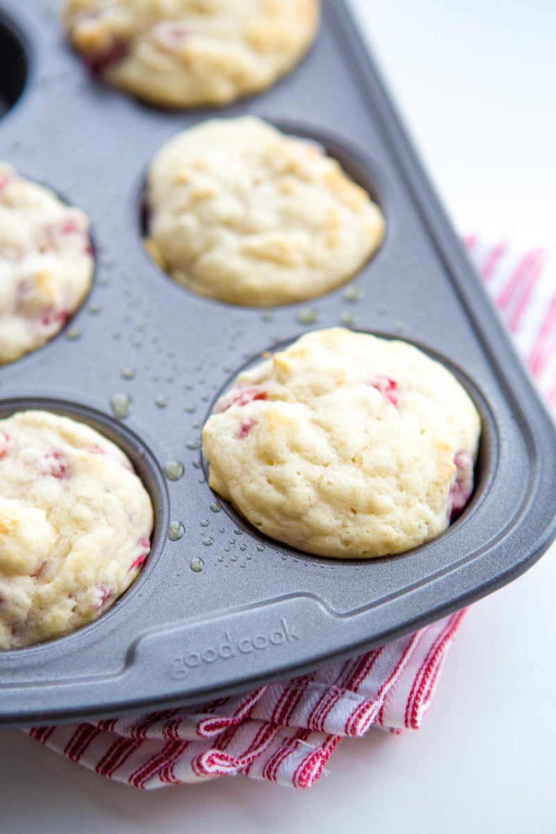 GoodCook Everyday Nonstick Steel Muffin Pan, 6 cup, Gray - Image 3